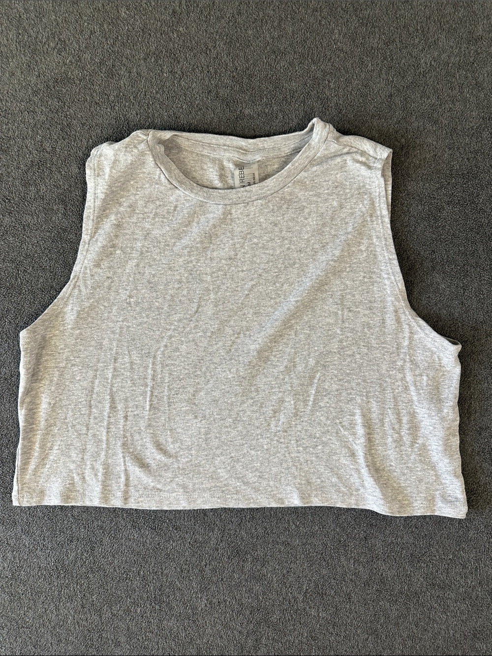 Urban Outfitters Light Gray Cropped Muscle Tank (M)